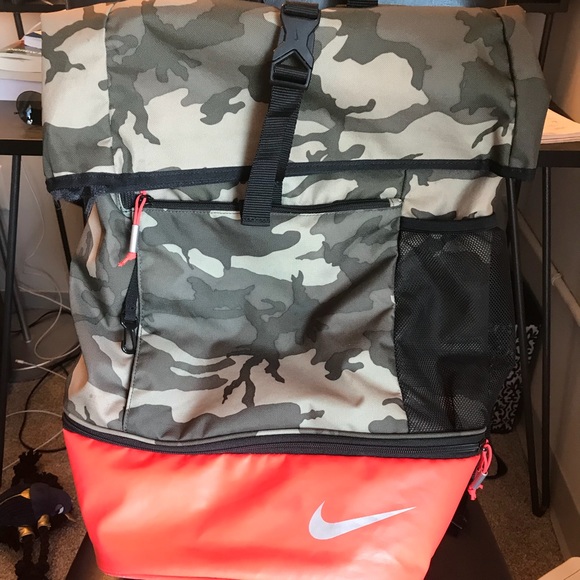nike sport backpack camo